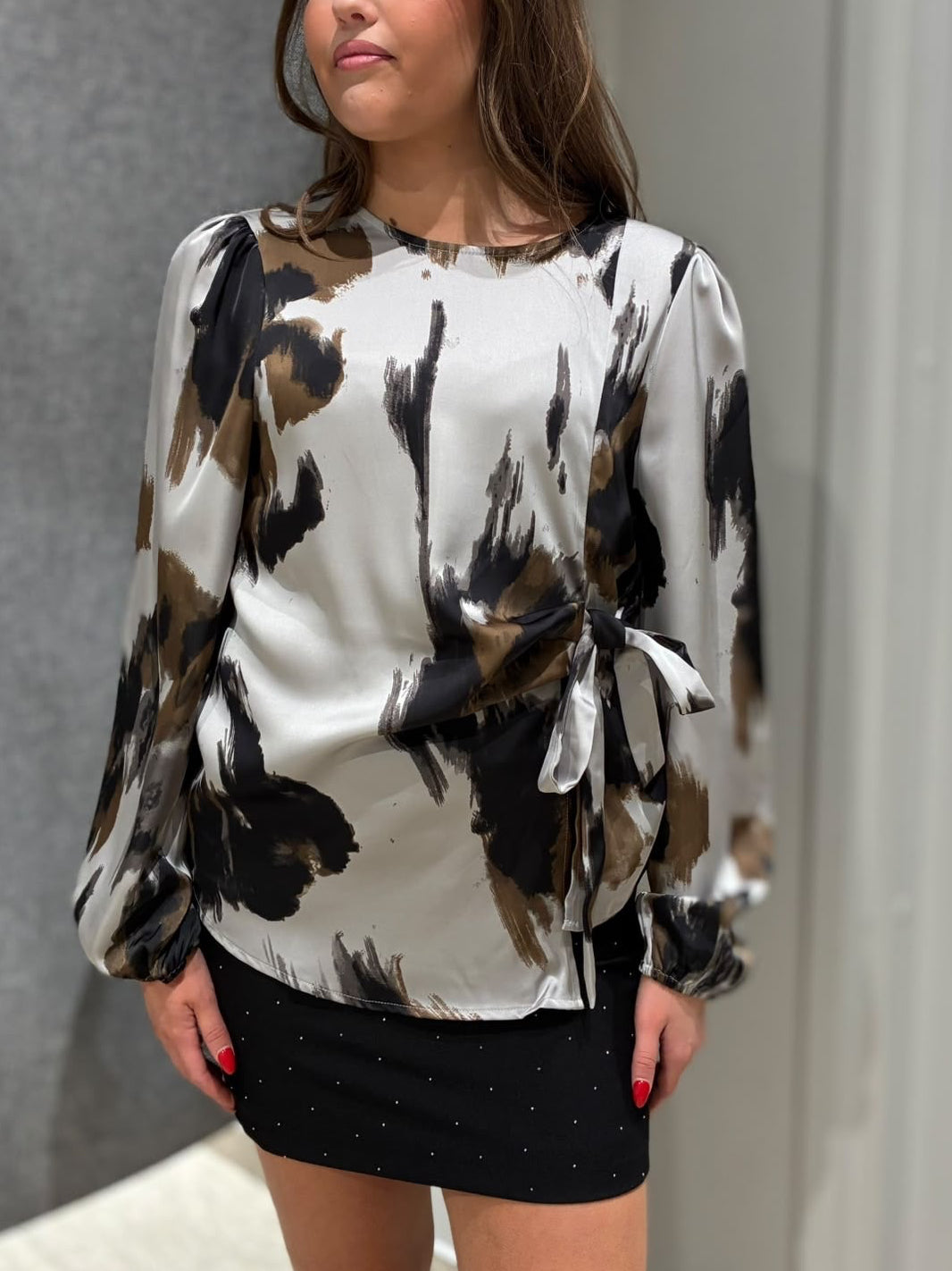 OBJCHILLI Top - Opal Gray